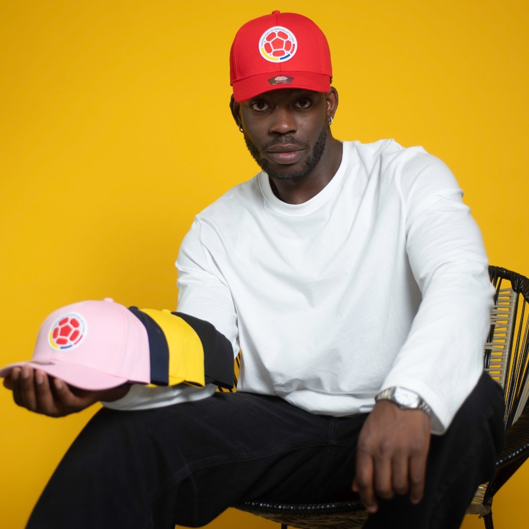 Gorra licenciada Federación Colombiana de Fútbol - solo tono