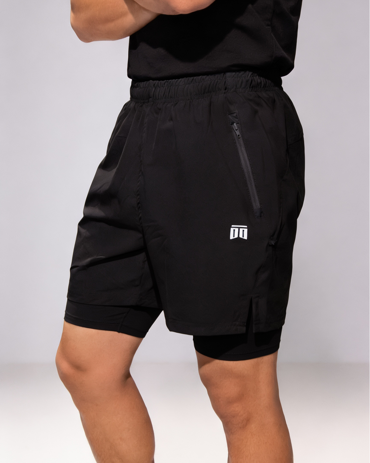 Pantaloneta mediana con licra