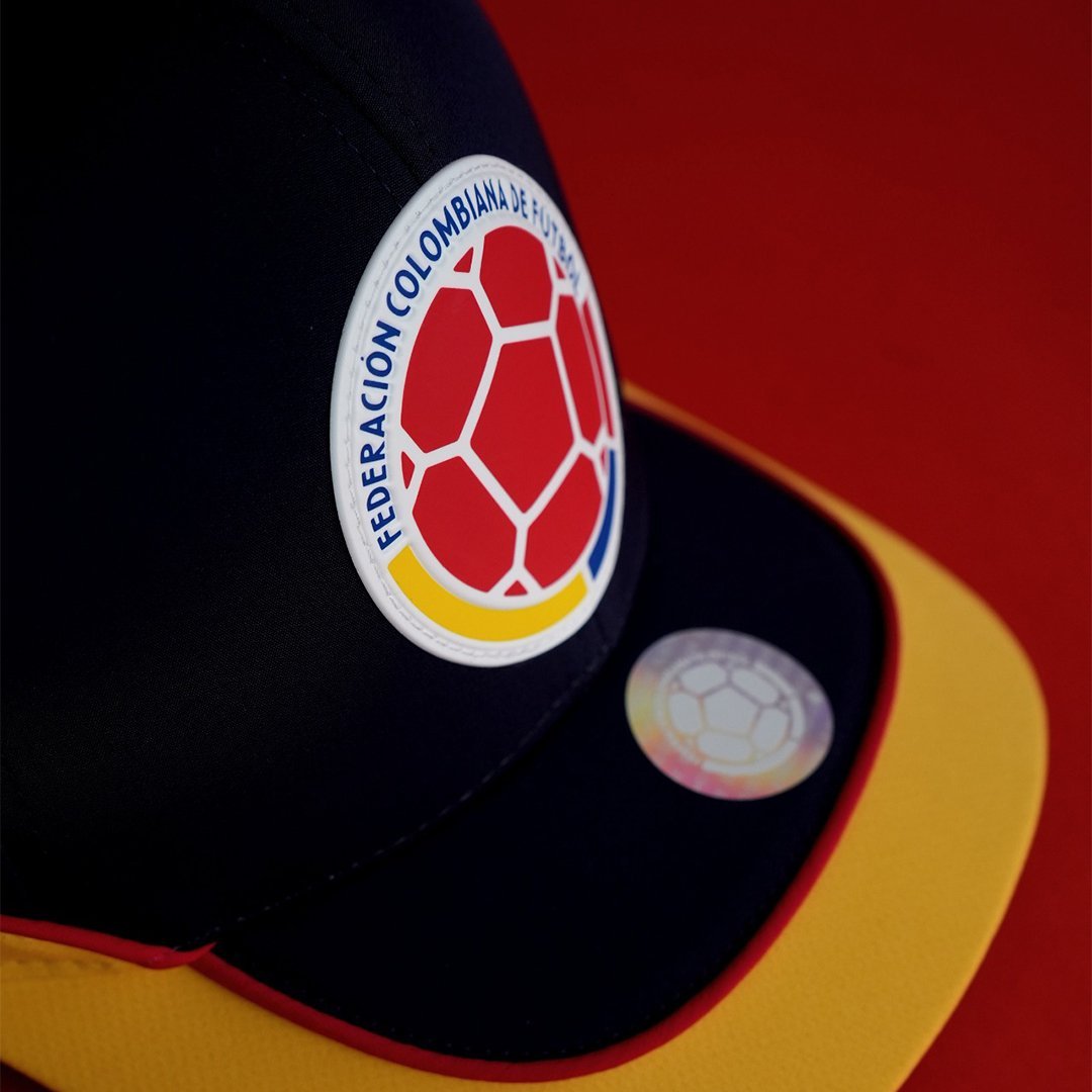 Gorra premium licenciada Federación Colombiana de Fútbol - Retro